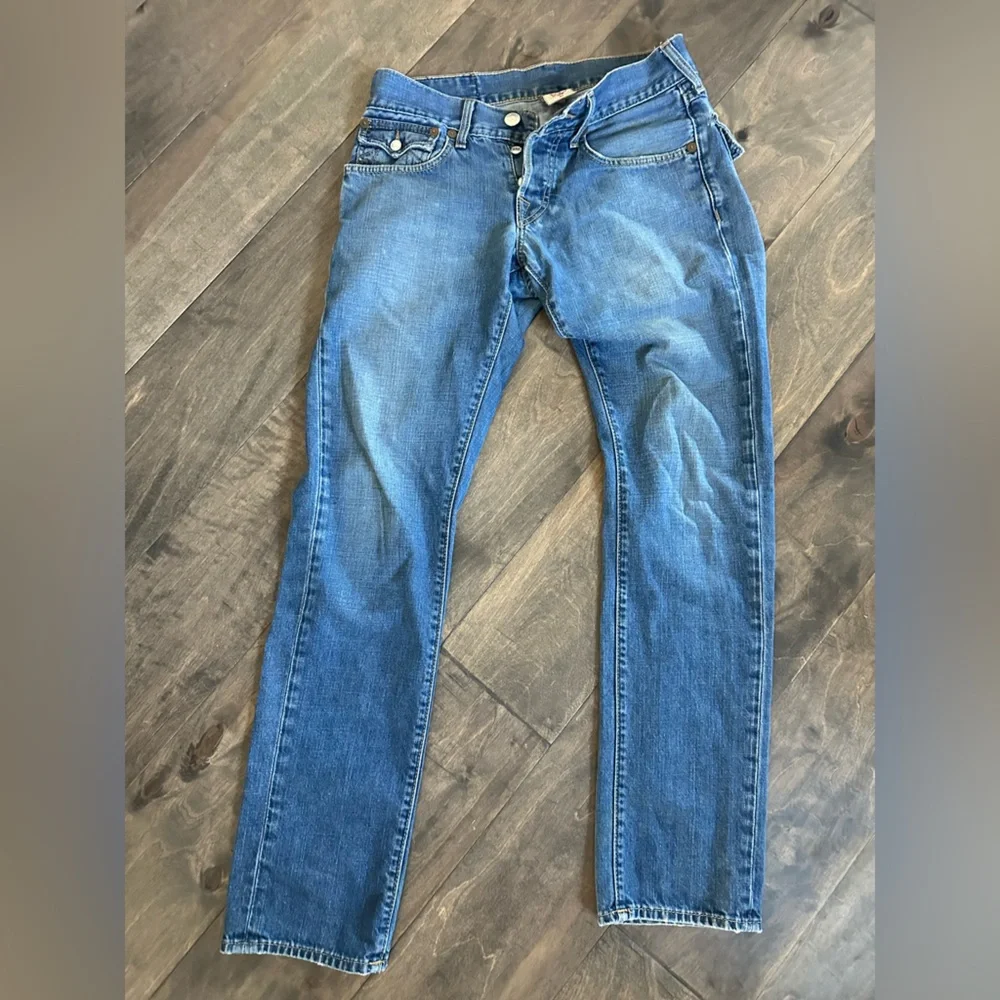 True‎ Religion slim fit straight legged Men’s Jeans sz 30